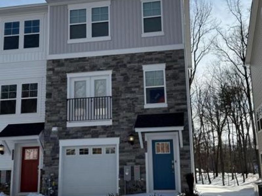 6828 Winterhill Ln, Glen Burnie, MD 21060 Main Photo