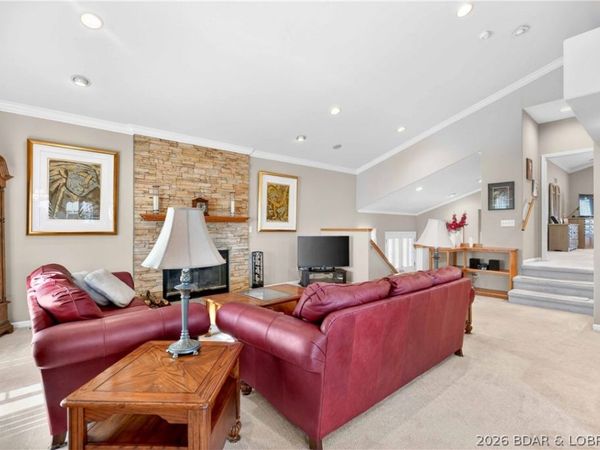 6835 Saint Tropez Circle, Osage Beach, MO 65065