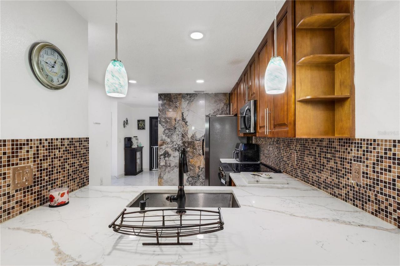 2634 N Dr Martin Luther King Way, Sarasota, FL 34234 Photo