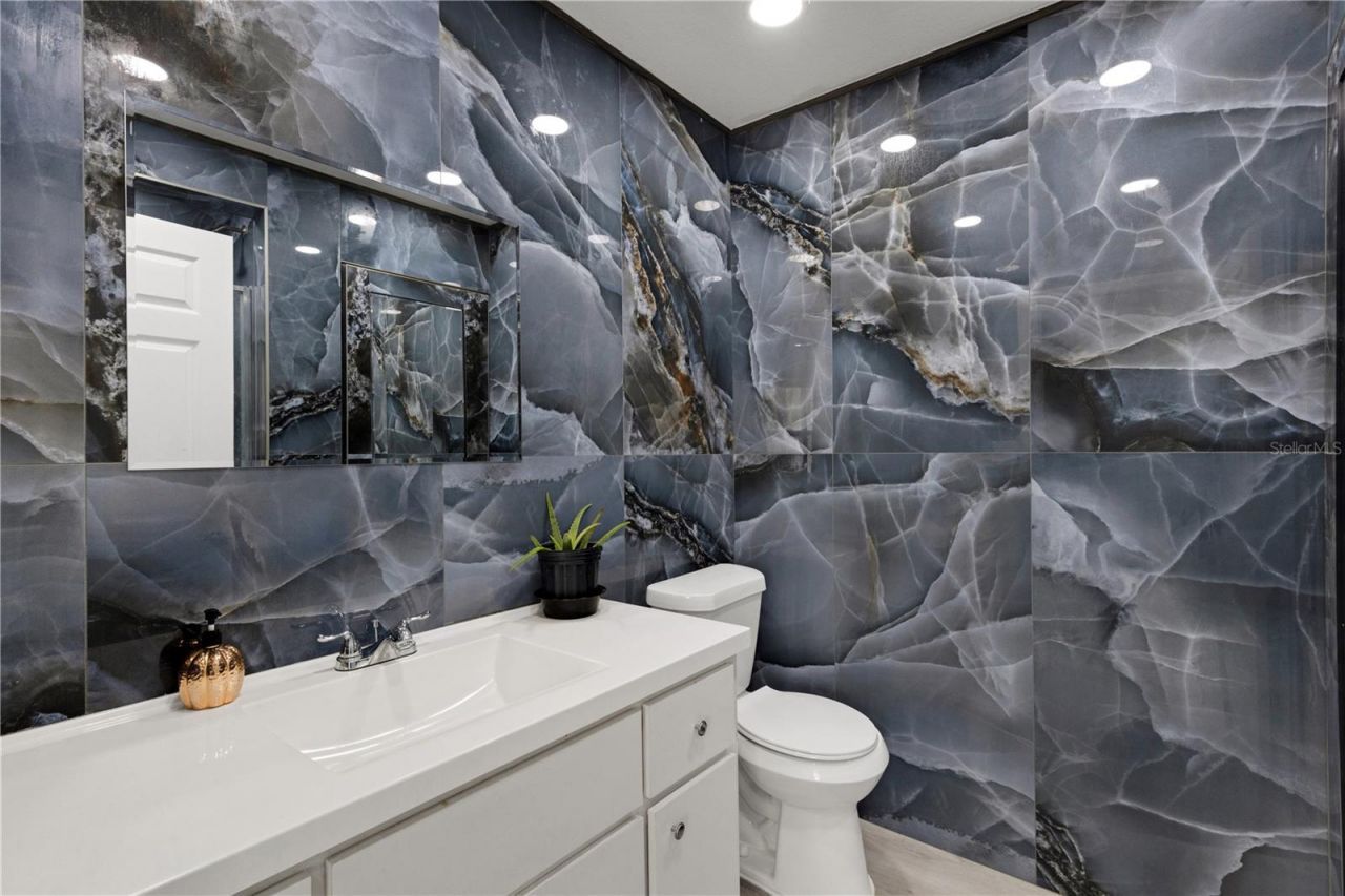 2634 N Dr Martin Luther King Way, Sarasota, FL 34234 Photo