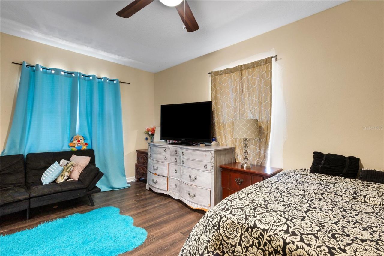 2634 N Dr Martin Luther King Way, Sarasota, FL 34234 Photo