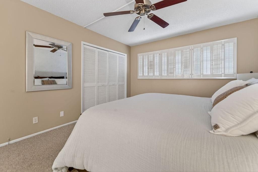 575 Oaks Lane, Unit 1002, Pompano Beach, FL 33069 Photo