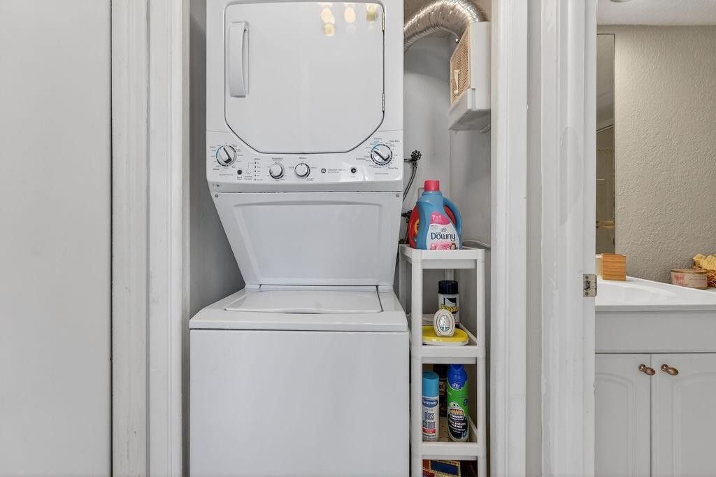 575 Oaks Lane, Unit 1002, Pompano Beach, FL 33069 Photo