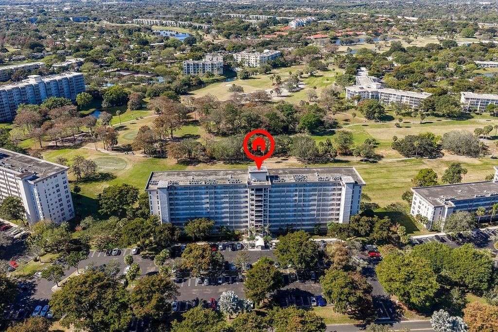 575 Oaks Lane, Unit 1002, Pompano Beach, FL 33069 Photo