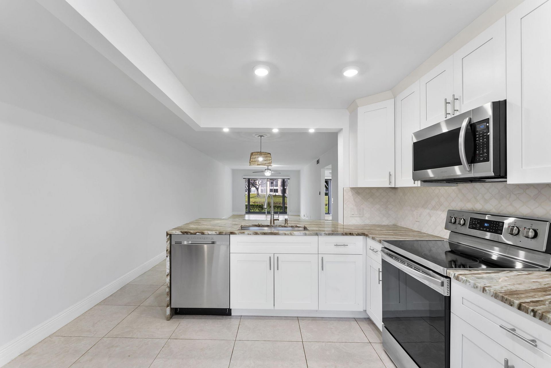 1037 Guildford C, Boca Raton, FL 33434 Photo