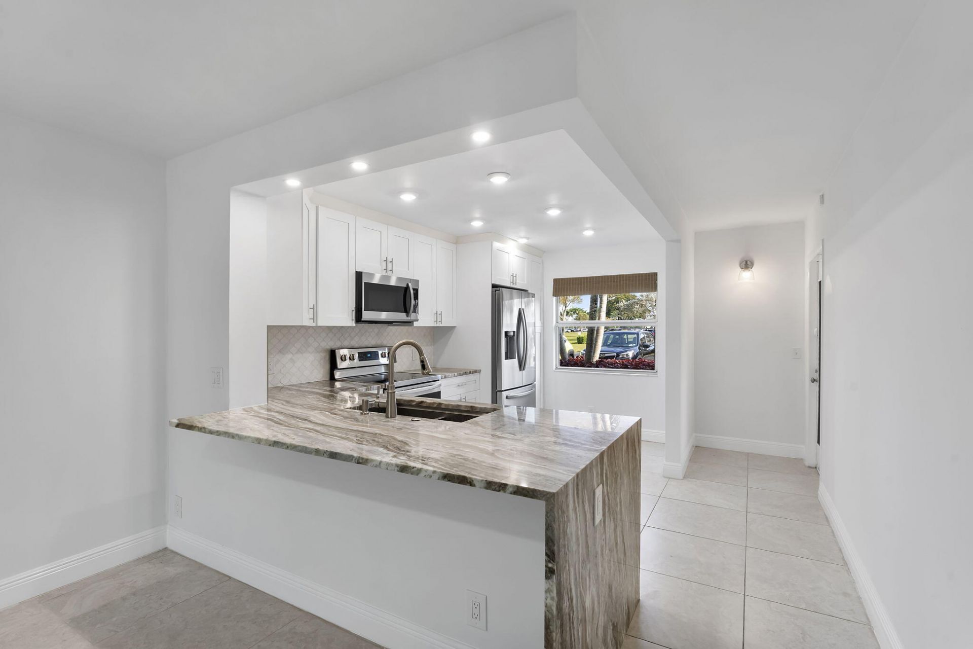 1037 Guildford C, Boca Raton, FL 33434 Photo