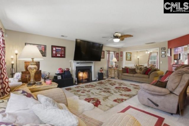 256 Crimson Oak Drive Photo 4