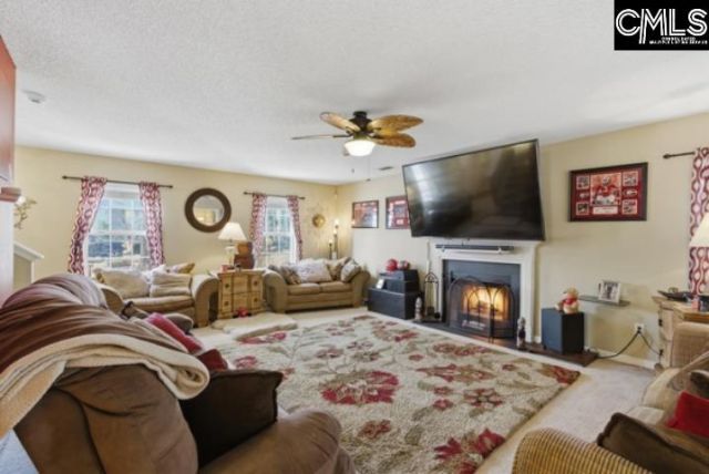 256 Crimson Oak Drive Photo 6