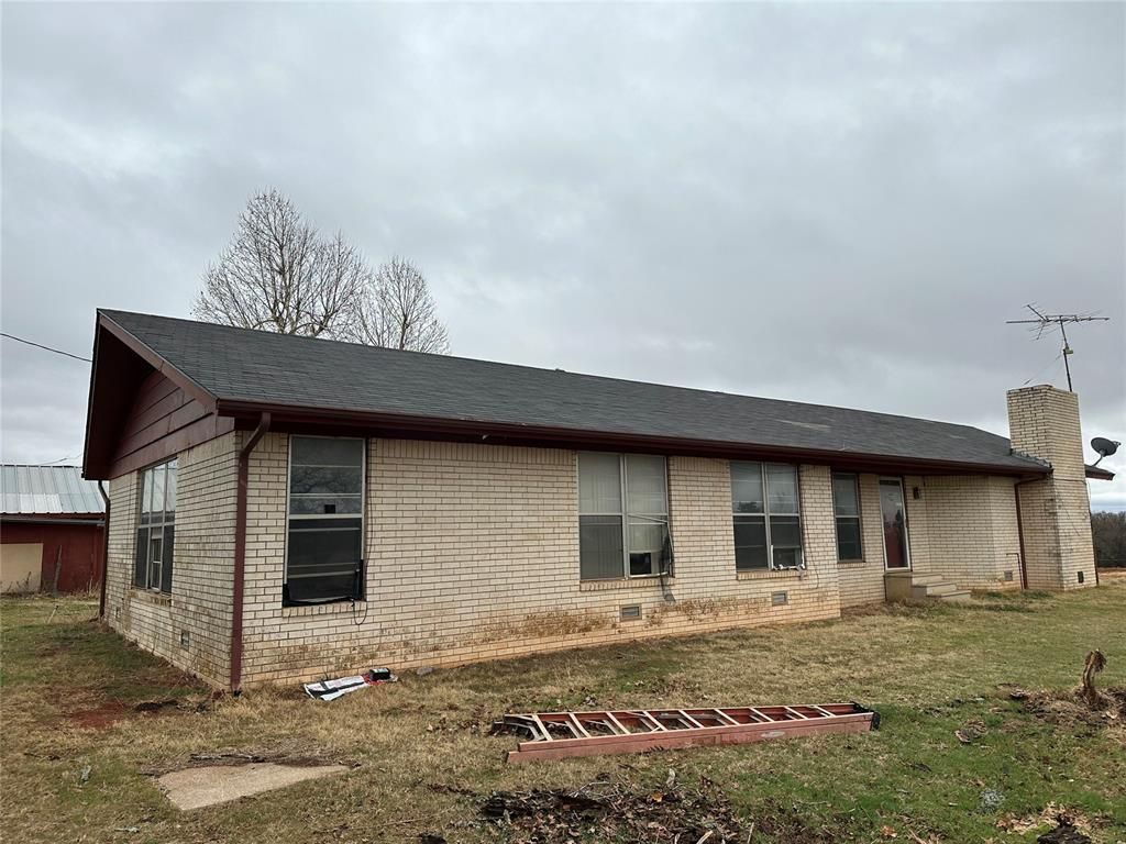 2167 County Street 2988, Blanchard, OK 73010 Main Photo