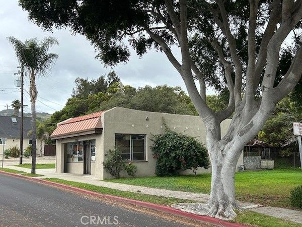 1250 Price Street, Pismo Beach, CA 93449