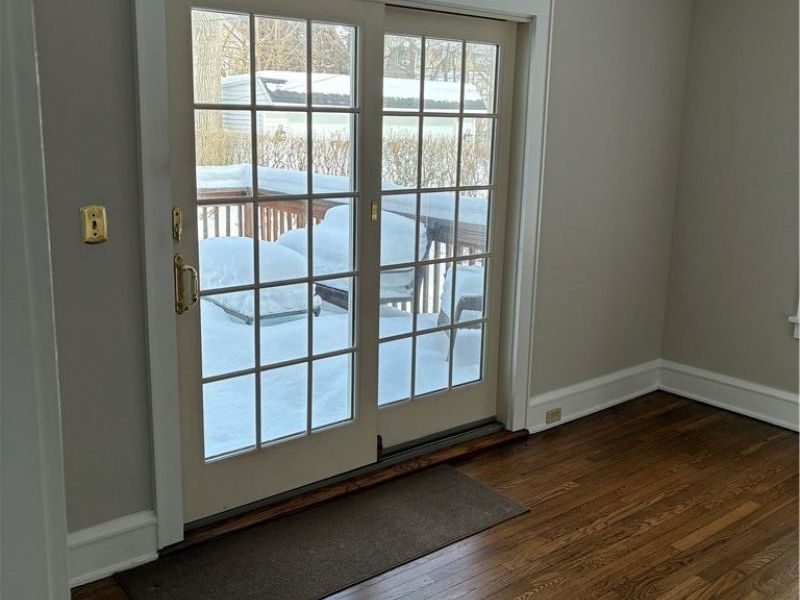 3303 E Scarborough Road, Cleveland, OH 44118 Photo 5