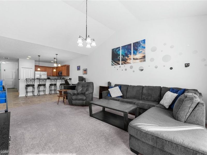 416 Deer Crossing, Elyria, OH 44035 Photo 6