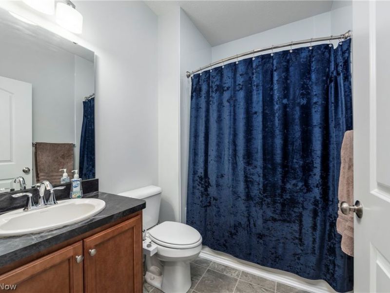 416 Deer Crossing, Elyria, OH 44035 Photo 9