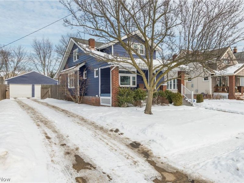 16912 Larchwood, Cleveland, OH 44135 Photo 3