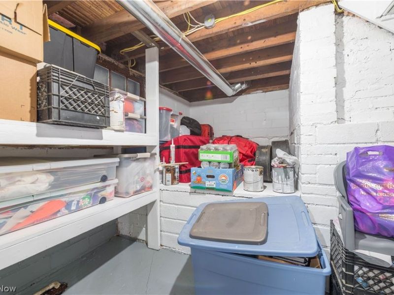 16912 Larchwood, Cleveland, OH 44135 Photo 39