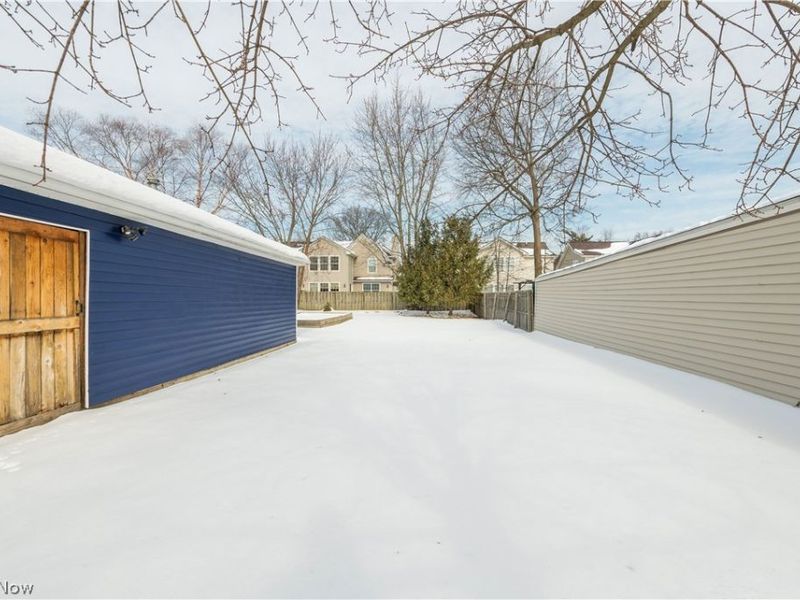 16912 Larchwood, Cleveland, OH 44135 Photo 50