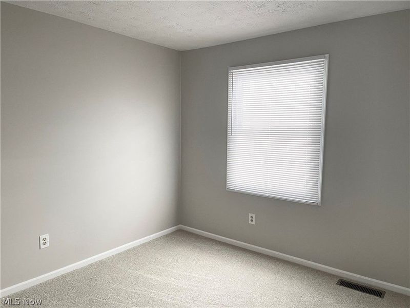 536 Austin Drive, Unit B, Barberton, OH 44203 Photo 9