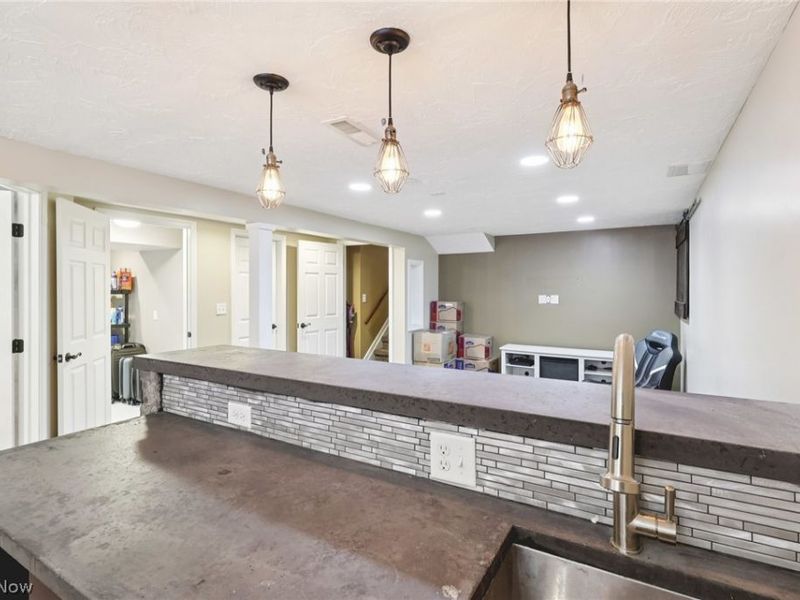 5560 Elm Hill Drive, Solon, OH 44139 Photo 39