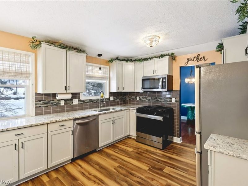 5560 Elm Hill Drive, Solon, OH 44139 Photo 4