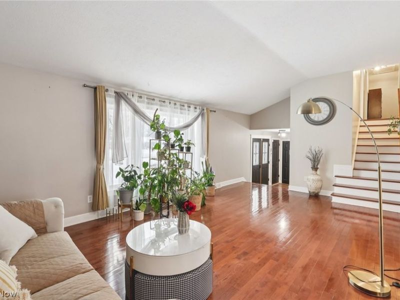 5560 Elm Hill Drive, Solon, OH 44139 Photo 9