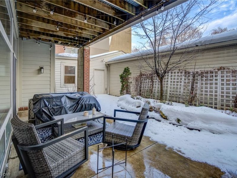 2079 Random Road, Unit 104, Cleveland, OH 44106 Photo 25