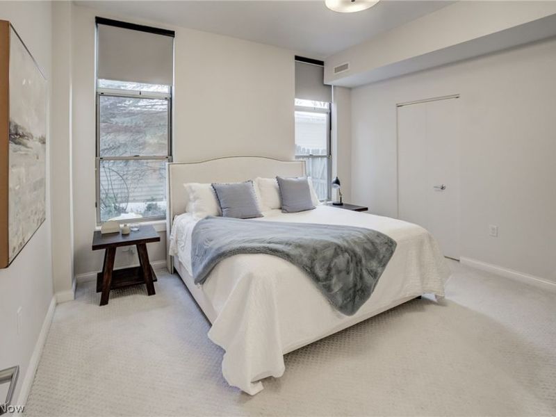 2079 Random Road, Unit 104, Cleveland, OH 44106 Photo 7