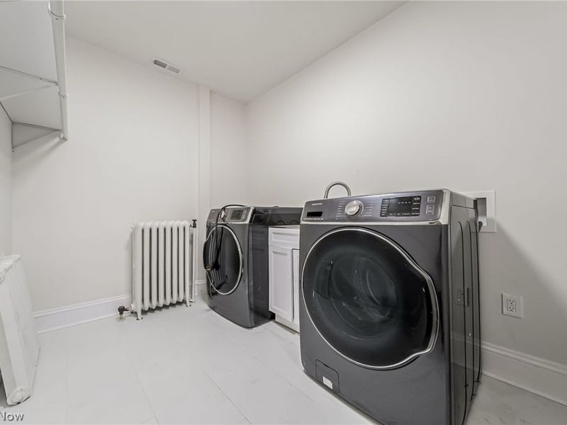 10908 Lake Avenue, Cleveland, OH 44102 Photo 32