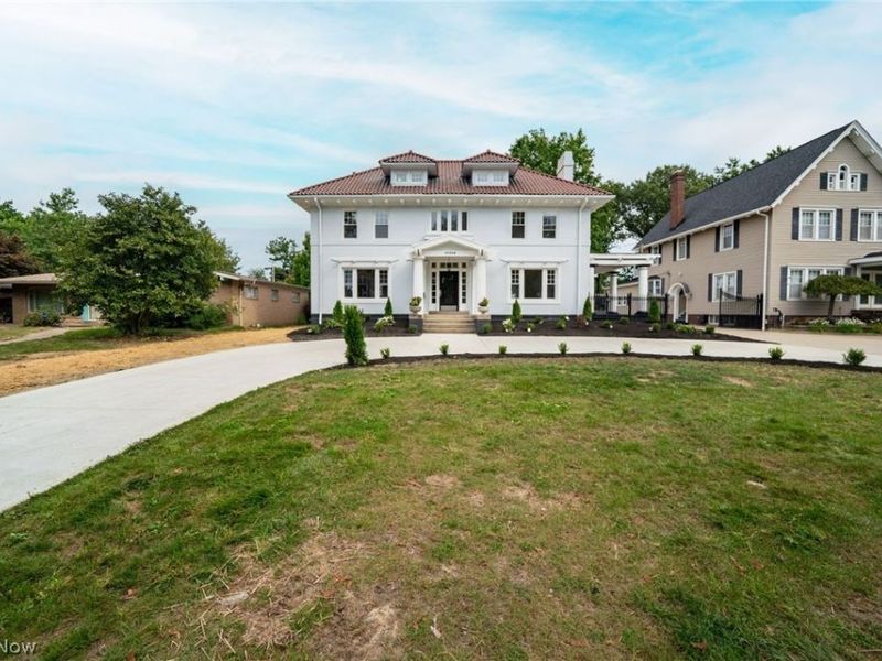 10908 Lake Avenue, Cleveland, OH 44102 Photo 44