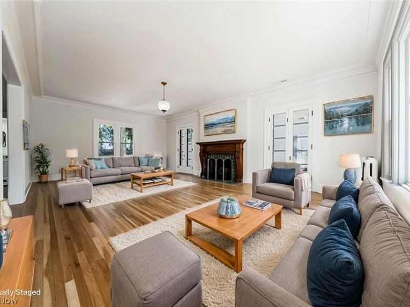 10908 Lake Avenue, Cleveland, OH 44102 Photo 5