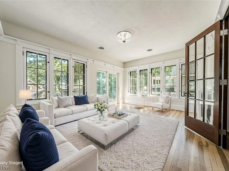 10908 Lake Avenue, Cleveland, OH 44102 Photo 7