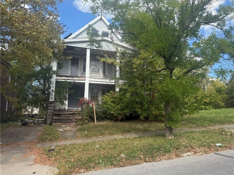 10513 Parkview Avenue, Cleveland, OH 44104 Photo 1