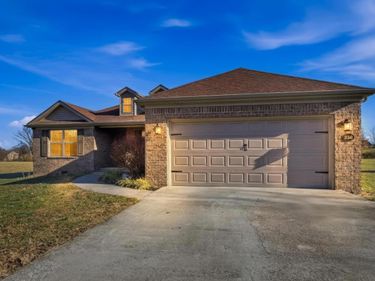 328 Windy Oaks Circle, Richmond, KY 40475