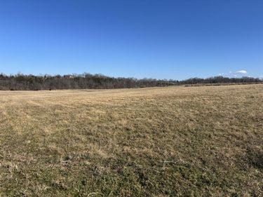 11414 Richmond Road, Paint Lick, KY 40461