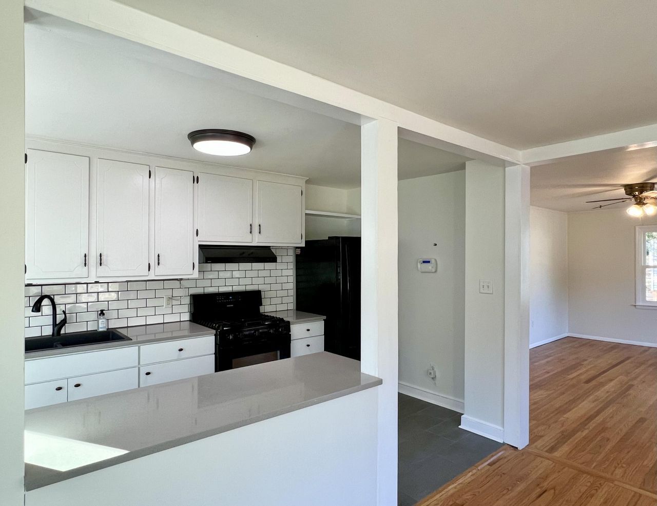 5603 Flanders Avenue Photo 14