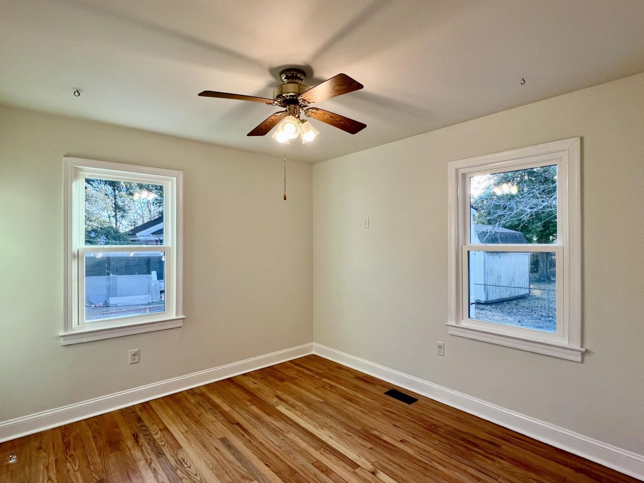 5603 Flanders Avenue Photo 19