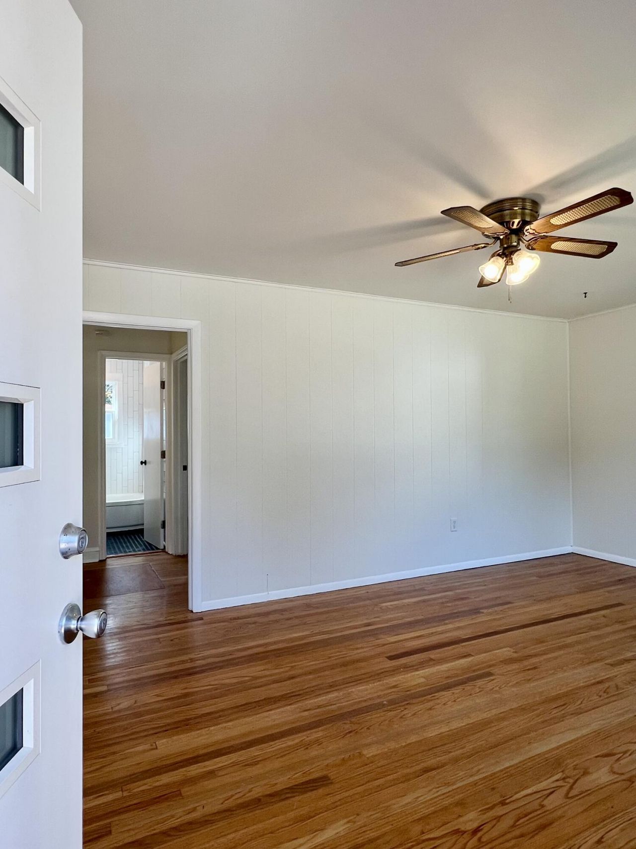 5603 Flanders Avenue Photo 8