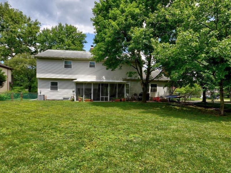 303 Greenglade Avenue , Worthington, OH 43085 Photo 4