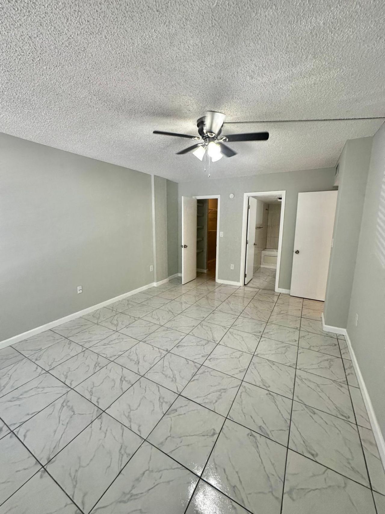 4158 Inverrary Drive, Unit 202, Lauderhill, FL 33319 Photo