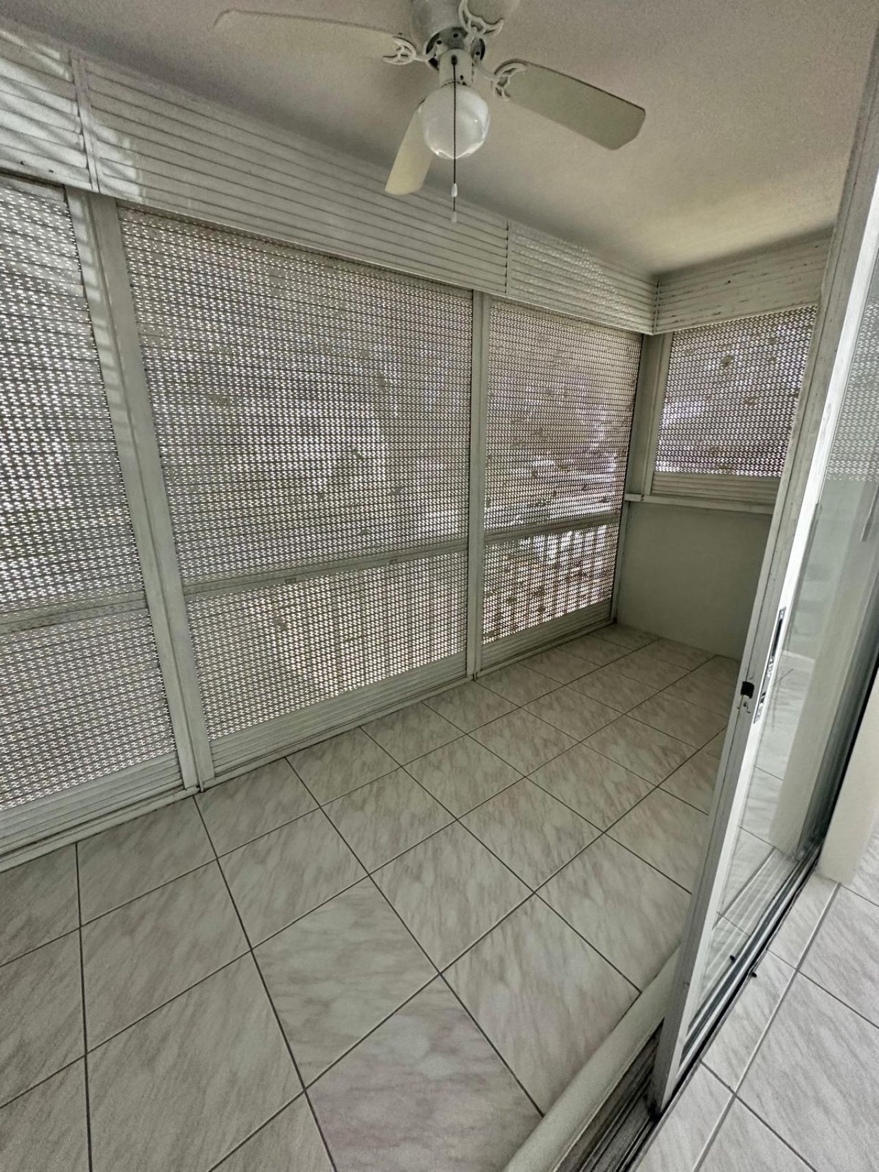 4158 Inverrary Drive, Unit 202, Lauderhill, FL 33319 Photo