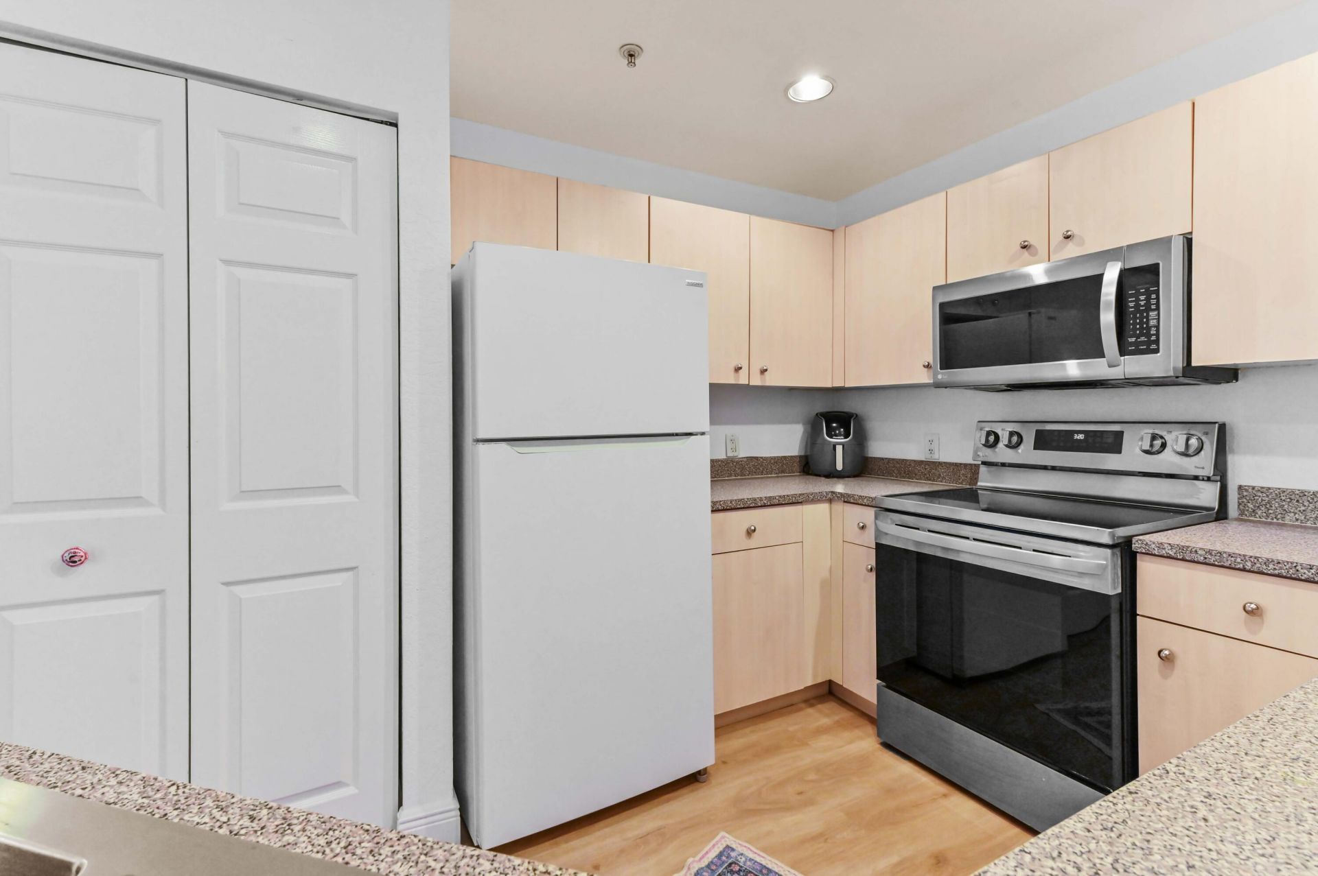 1803 N Flagler Drive, Unit 204, West Palm Beach, FL 33407 Photo