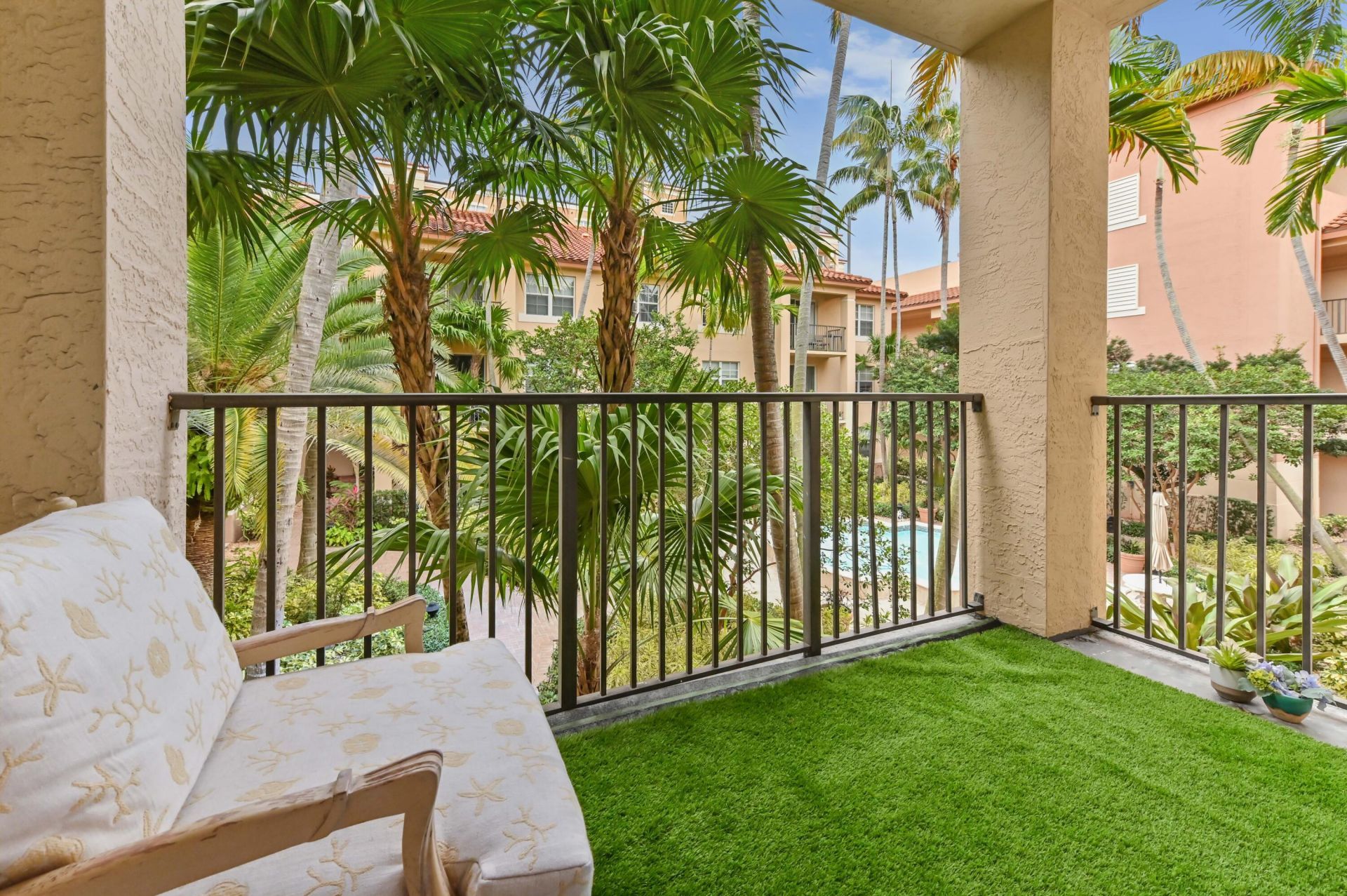 1803 N Flagler Drive, Unit 204, West Palm Beach, FL 33407 Photo