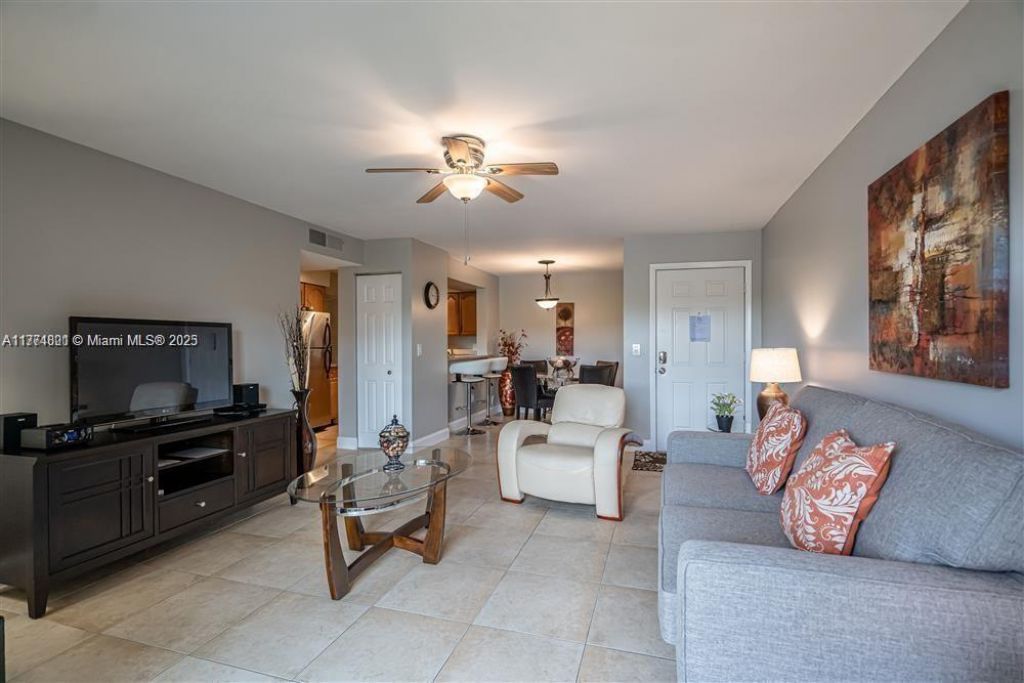 1245 SW 46th Avenue, Unit 1215, Pompano Beach, FL 33069 Photo