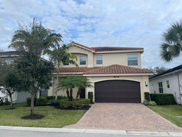 9639 Eagle River Road, Delray Beach, FL 33446