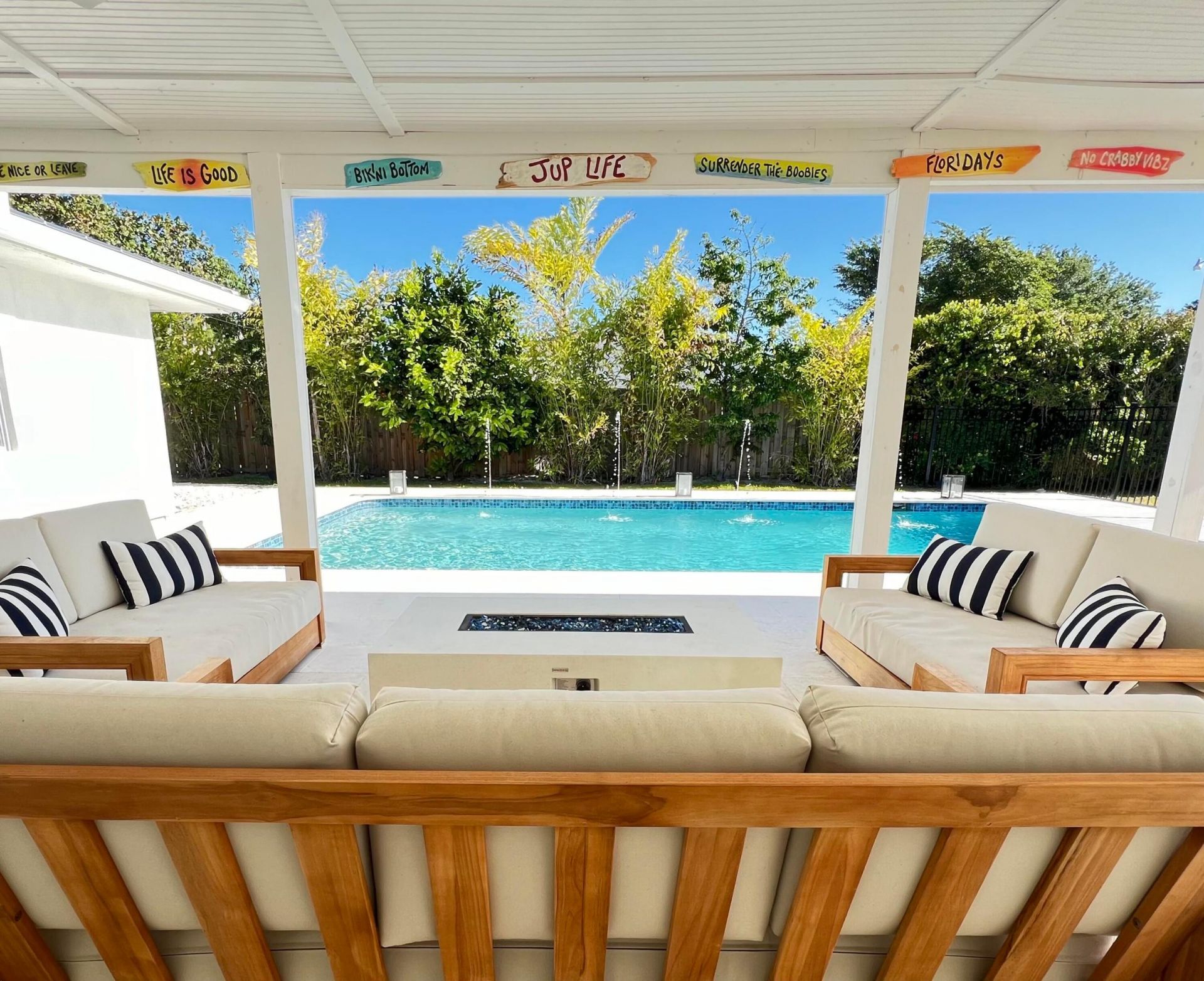 9 W Riverside Drive, Jupiter, FL 33469 Photo