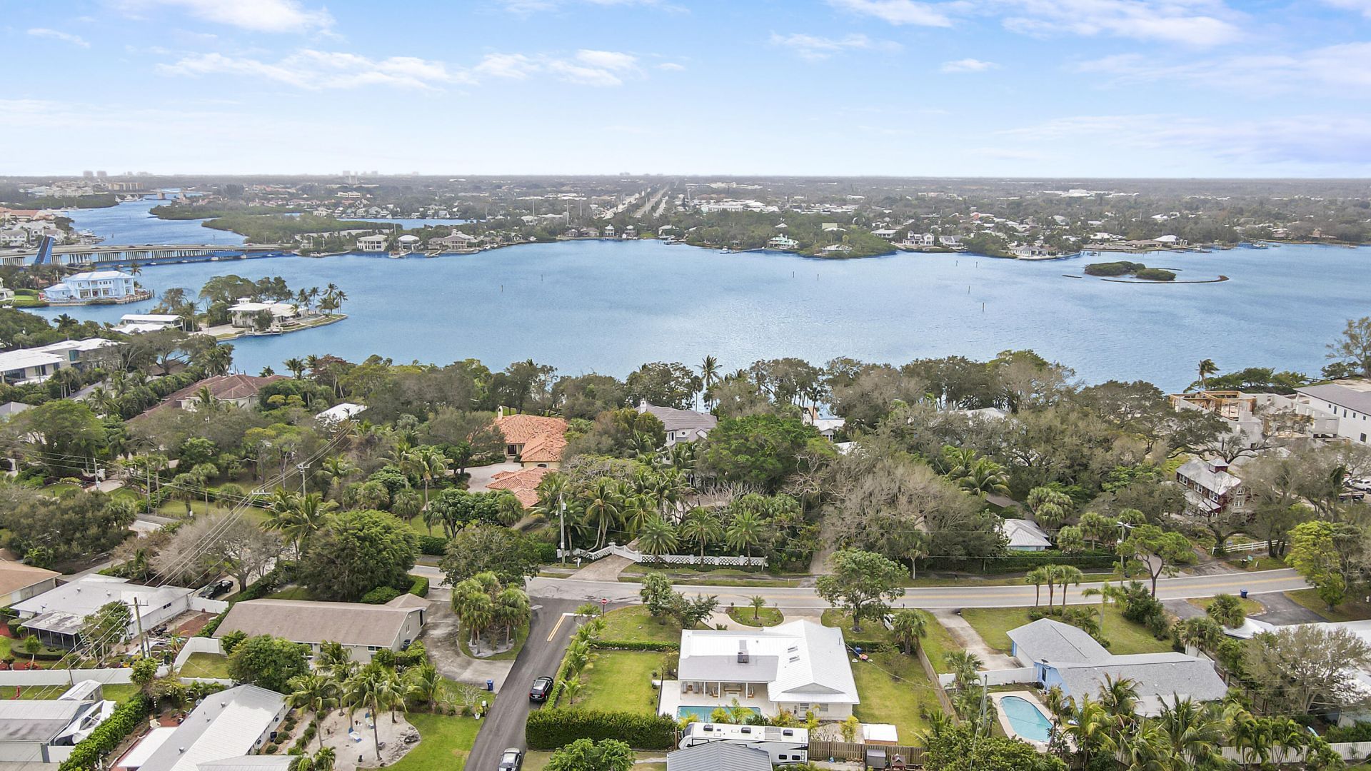 9 W Riverside Drive, Jupiter, FL 33469 Photo