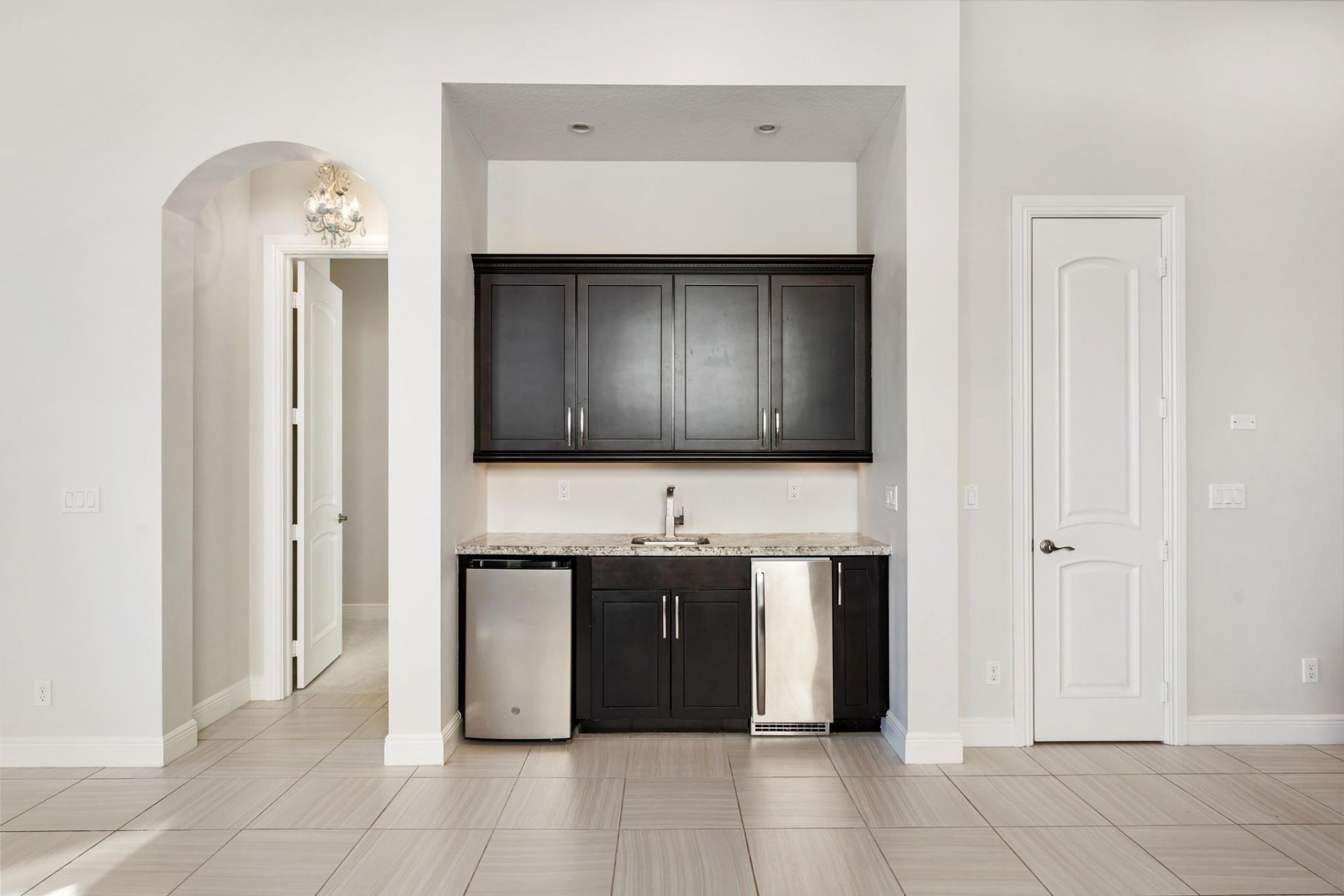 241 SE Fascino Circle, Port Saint Lucie, FL 34984 Photo