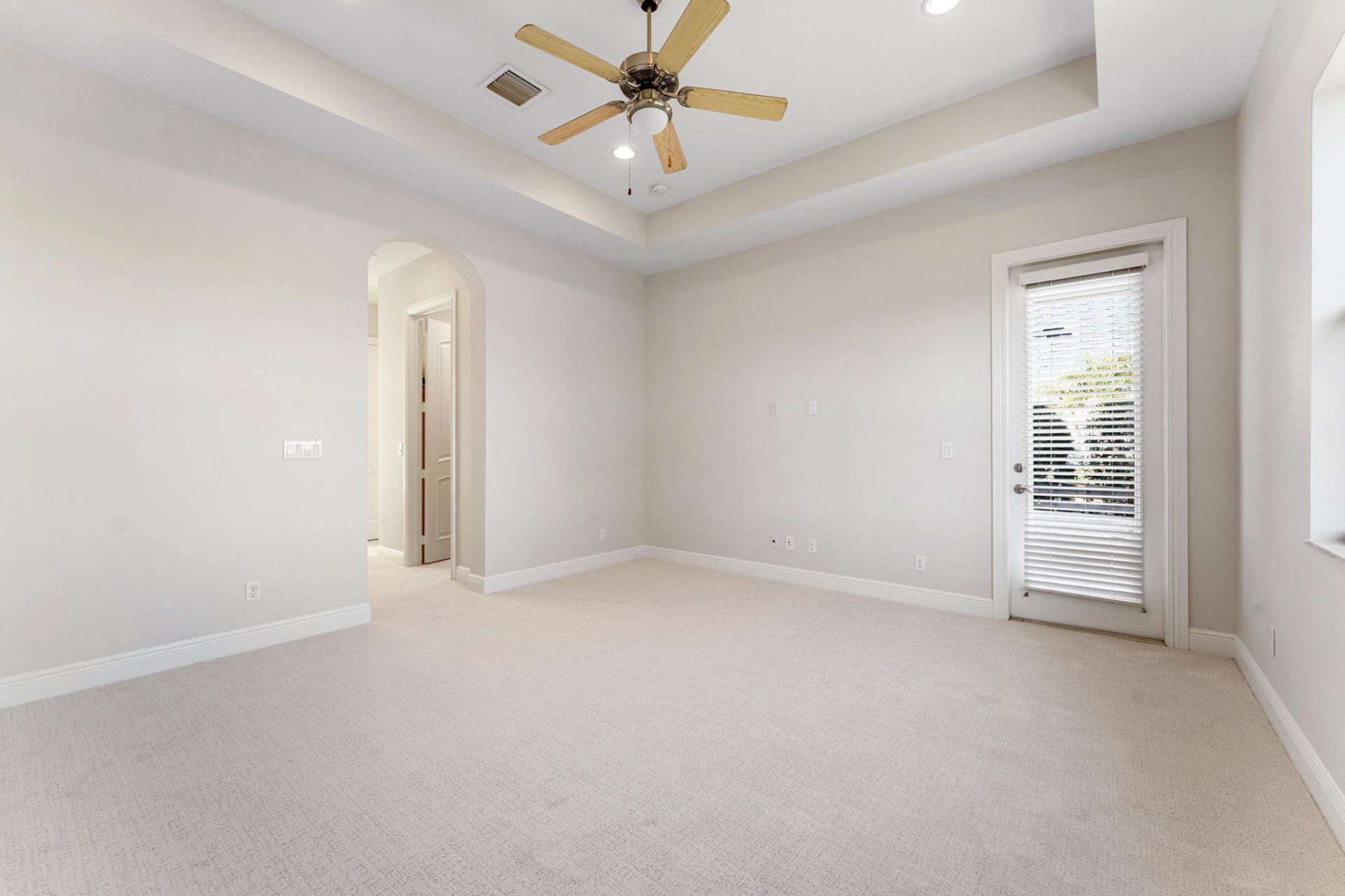 241 SE Fascino Circle, Port Saint Lucie, FL 34984 Photo