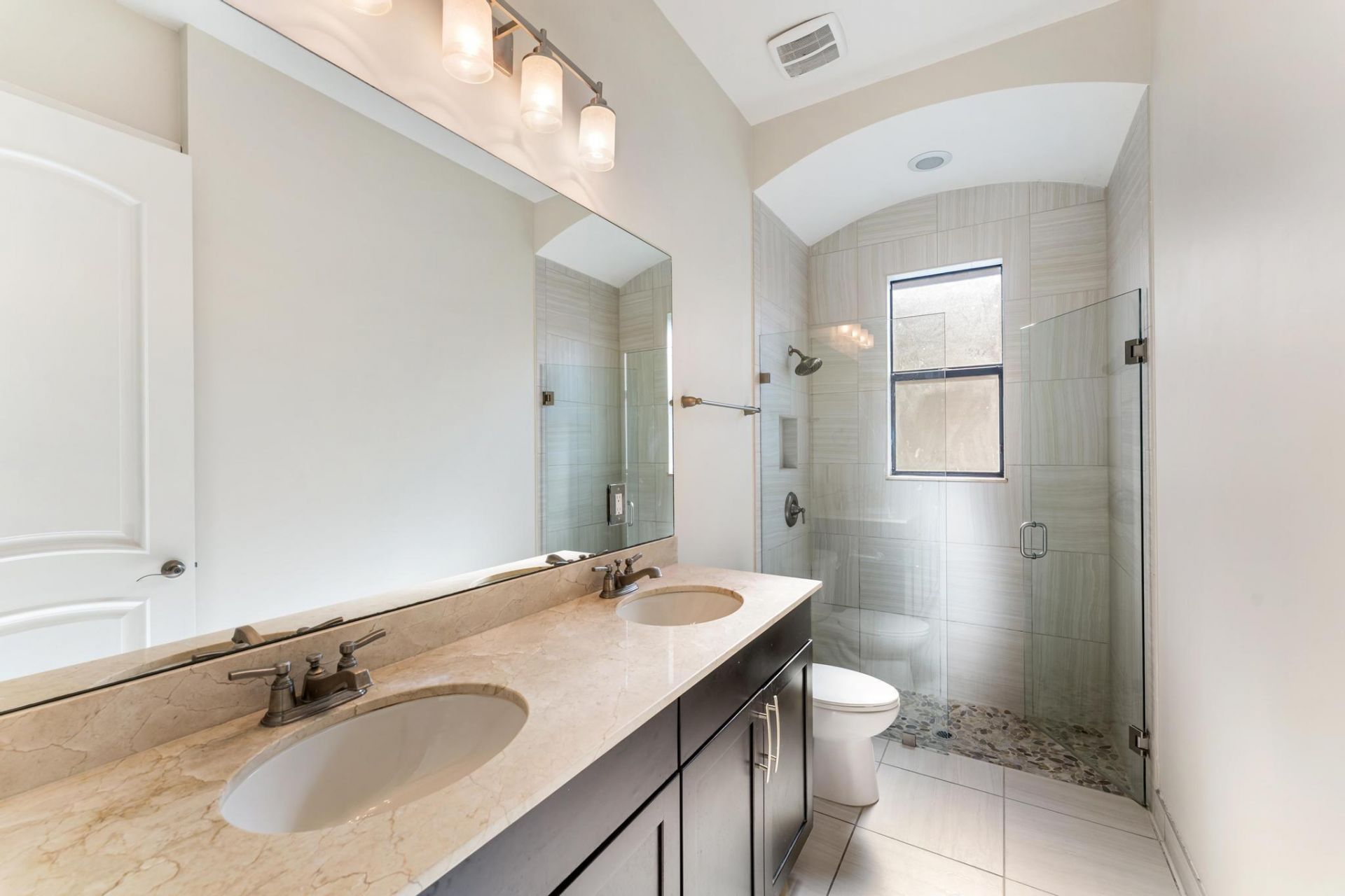 241 SE Fascino Circle, Port Saint Lucie, FL 34984 Photo