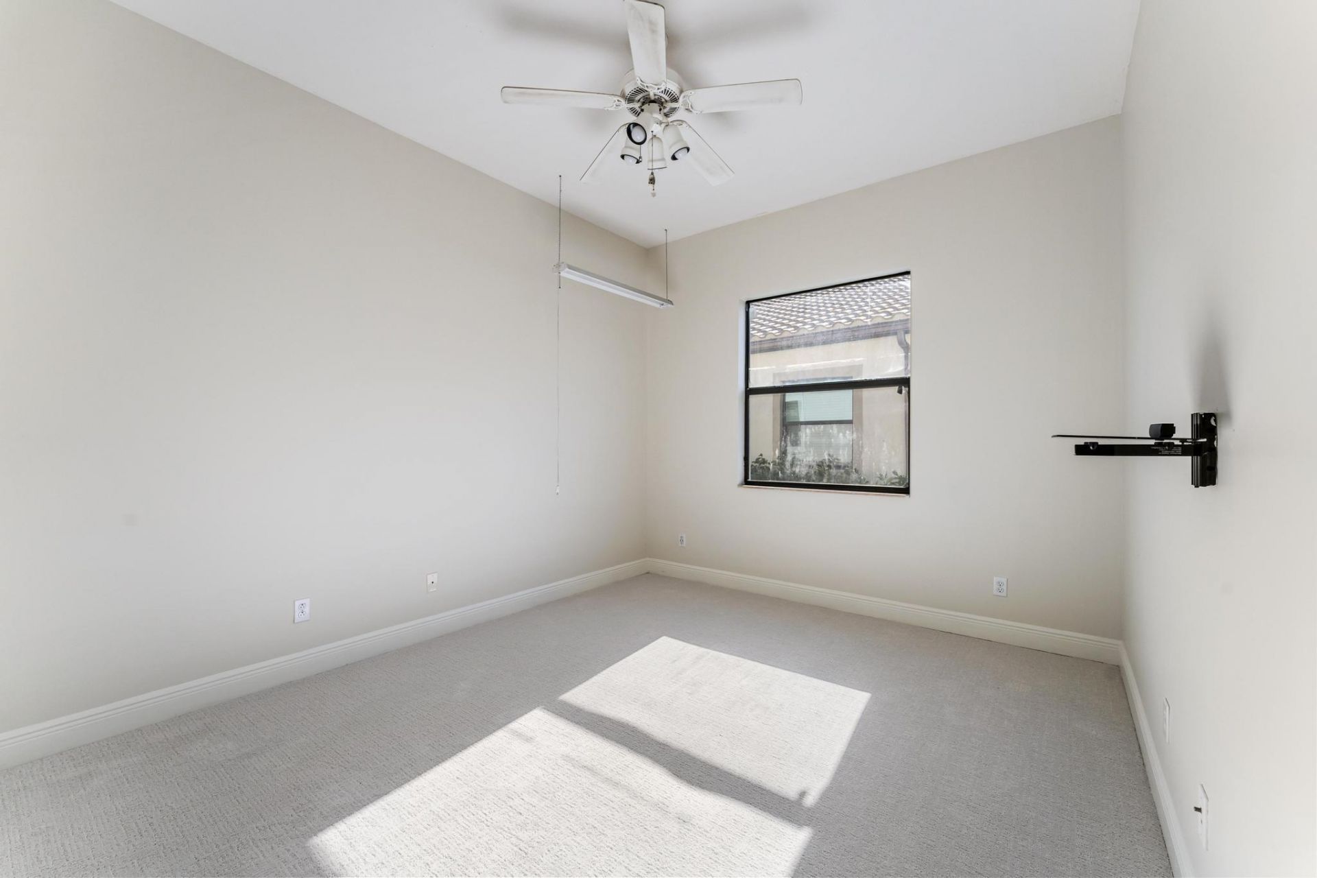 241 SE Fascino Circle, Port Saint Lucie, FL 34984 Photo