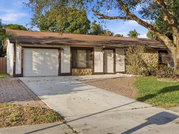 2545 Conroy Drive, North Palm Beach, FL 33403